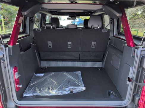 New 2026 Ford Bronco Outer Banks image 27