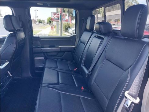 Used 2025 Ford F150 Lariat w/ Equipment Group 501A Mid AWD/4WD image 11