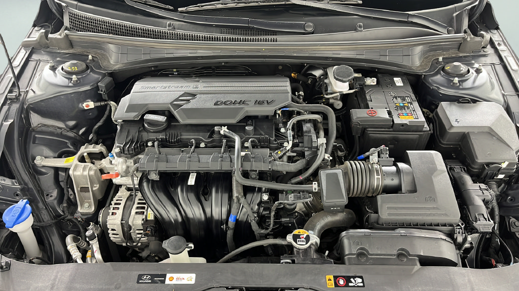 Used 2024 Hyundai Elantra Limited FWD image 37