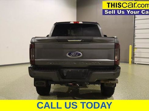 Used 2019 Ford F350 Lariat AWD/4WD image 6