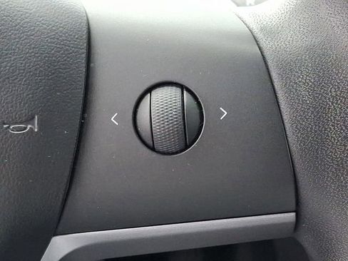 Used 2020 Tesla Model 3 Standard Range Plus image 26