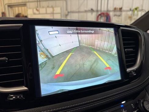 New 2026 Chrysler Pacifica Select FWD image 19