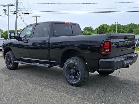 New 2026 RAM 2500 Tradesman AWD/4WD image 3