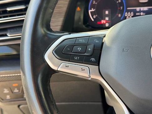 Used 2024 Volkswagen Atlas SEL Premium R-Line AWD/4WD image 29