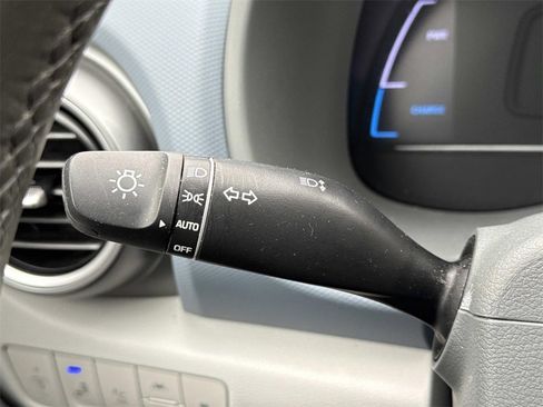 Used 2019 Hyundai Kona Ultimate image 29