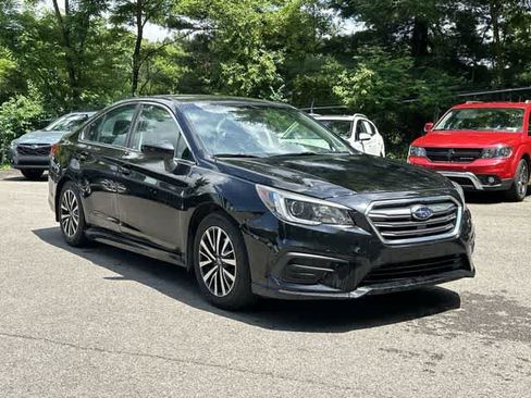 Used 2019 Subaru Legacy 2.5i Premium AWD/4WD image 17