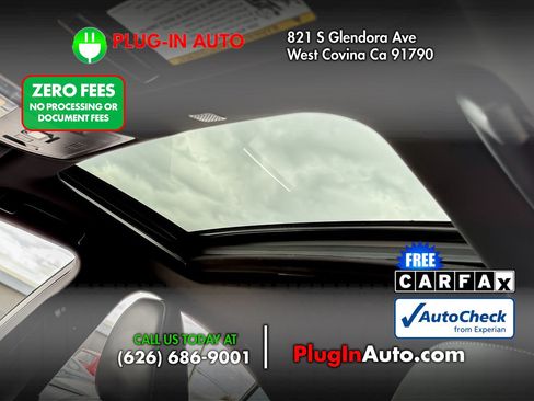 Used 2023 Lexus IS 350 F Sport w/ Navigation Package RWD image 8
