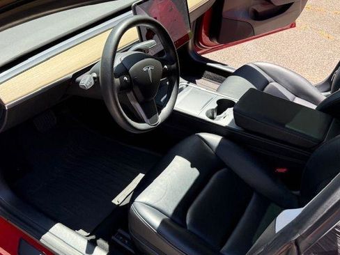 Used 2021 Tesla Model 3 Standard Range Plus RWD image 33