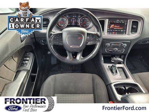 Used 2023 Dodge Charger SXT image 27