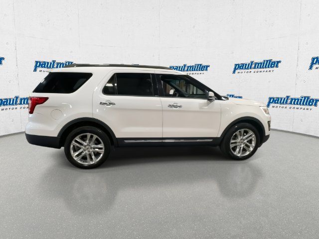 Used 2016 Ford Explorer Limited w/ Equipment Group 301A AWD/4WD image 12