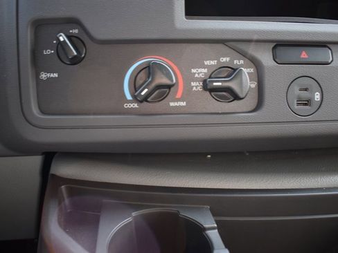 New 2025 Ford E-350 and Econoline 350 Super Duty w/ Power Equipment Group image 27