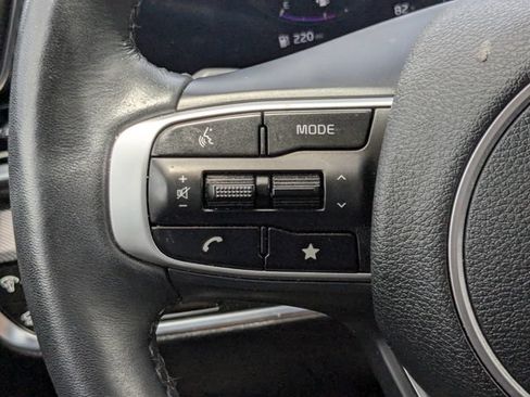 Certified 2025 Kia Sportage SX FWD image 33