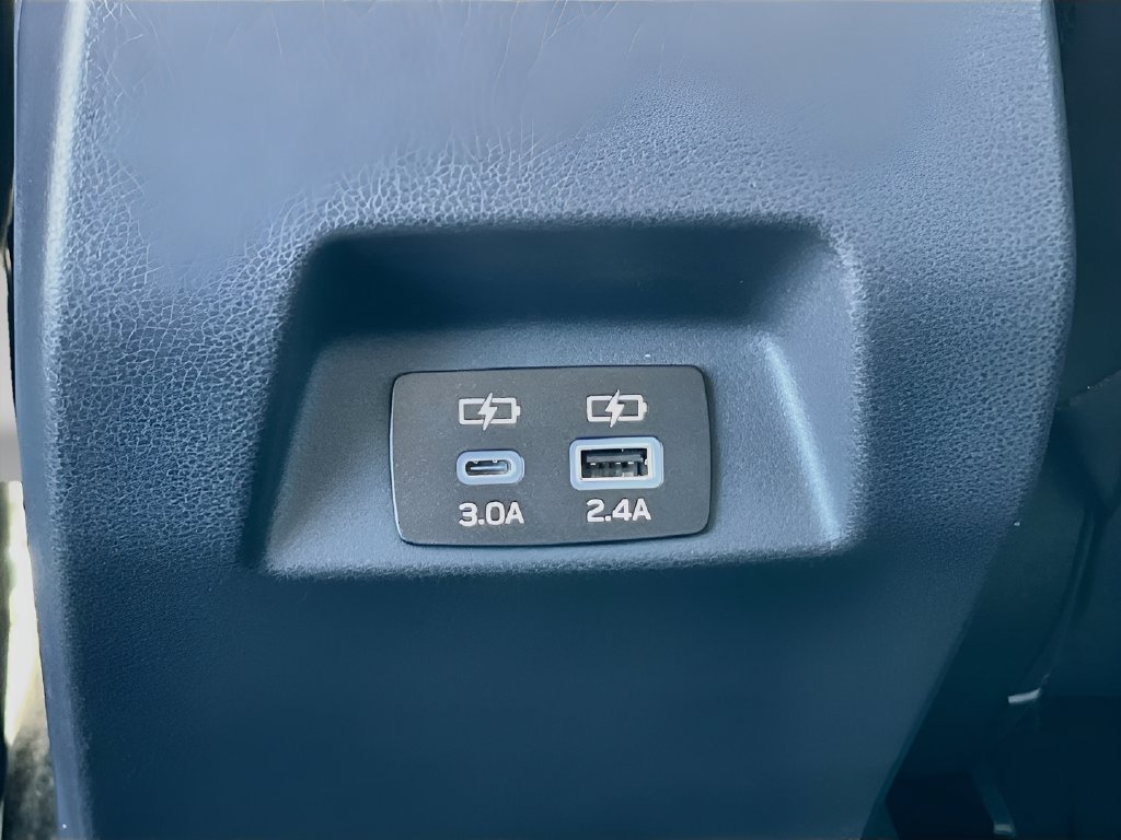 Used 2025 Subaru Crosstrek 2.5i Limited w/ Crosstrek Mirror Package AWD/4WD image 26