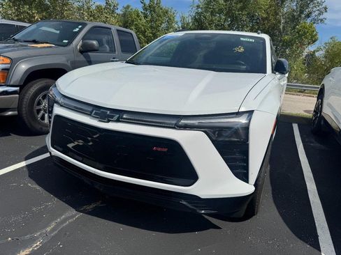 Used 2024 Chevrolet Blazer EV RS RWD image 2