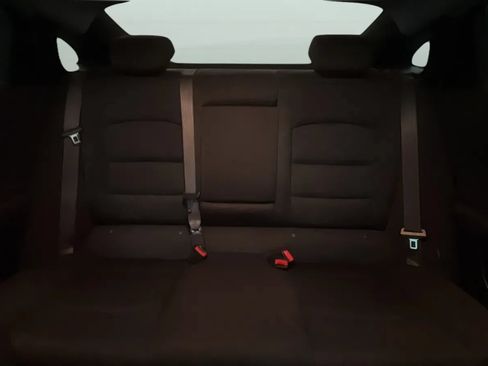 Used 2022 Chevrolet Malibu LT FWD image 18