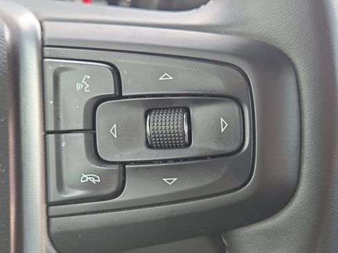 Used 2025 GMC Sierra 2500 SLT image 24