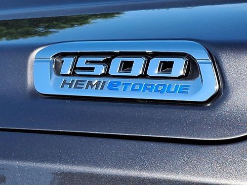 Used 2023 RAM 1500 Big Horn AWD/4WD image 32