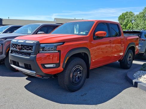 New 2026 Nissan Frontier PRO-4X w/ Pro-4x Convenience Package AWD/4WD image 3