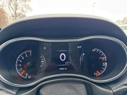 Used 2021 Jeep Grand Cherokee Limited image 11