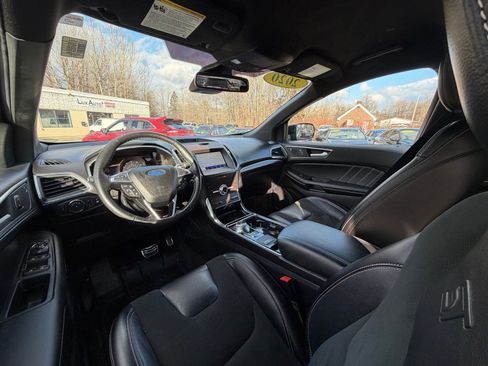 Used 2020 Ford Edge ST w/ Cold Weather Package image 7