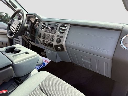 Used 2016 Ford F250 XLT w/ XLT Value Package image 26