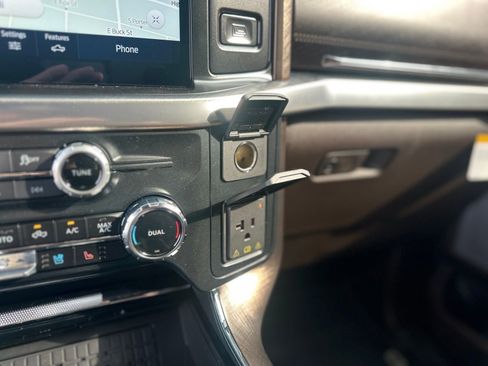 New 2025 Ford F150 King Ranch w/ FX4 Off-Road Package image 39