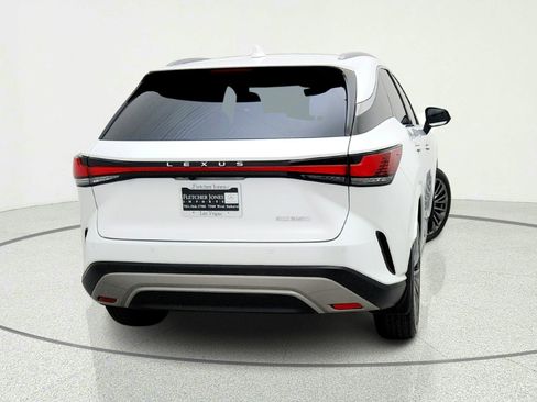 Used 2023 Lexus RX 350 FWD w/ Cold Area Package image 10