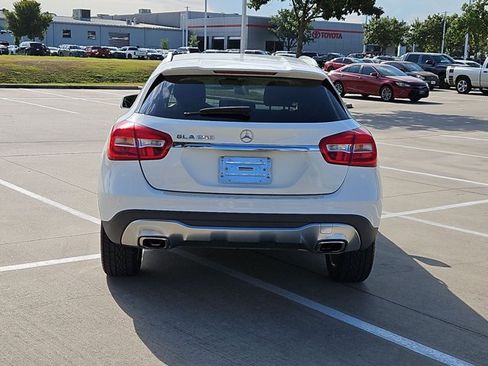 Used 2020 Mercedes-Benz GLA 250 image 7