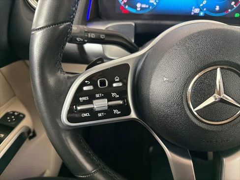 Certified 2022 Mercedes-Benz GLB 250 GLB 250 image 22