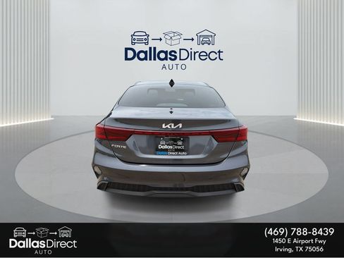 Used 2023 Kia Forte LXS w/ LXS Technology Package FWD image 7