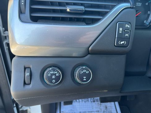 Used 2019 Chevrolet Tahoe LT image 19