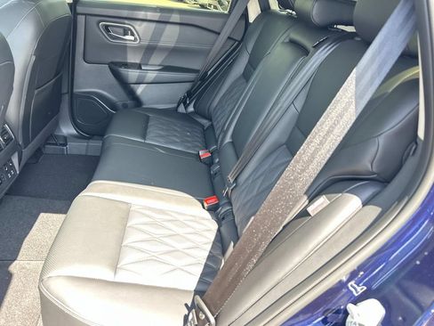 New 2026 Nissan Rogue Platinum w/ Platinum Premium Package AWD/4WD image 21