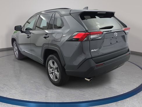 Used 2023 Toyota RAV4 XLE w/ Convenience Package FWD image 7