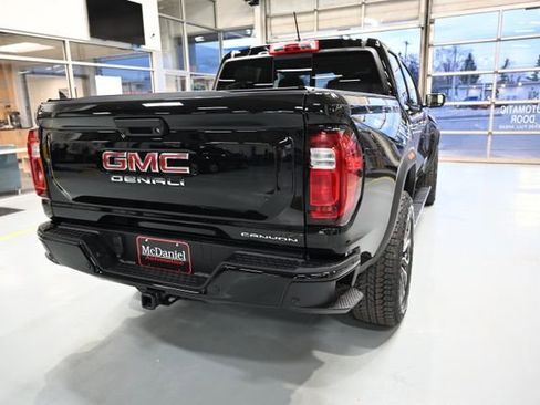 New 2026 GMC Canyon Denali image 5