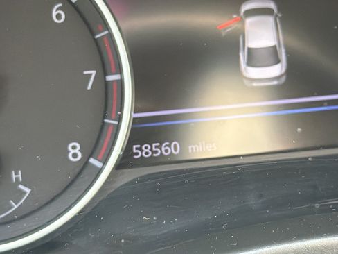 Used 2024 Nissan Sentra SV FWD image 3