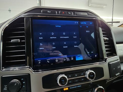 Used 2022 Ford F250 Lariat w/ Tremor Off-Road Package image 55