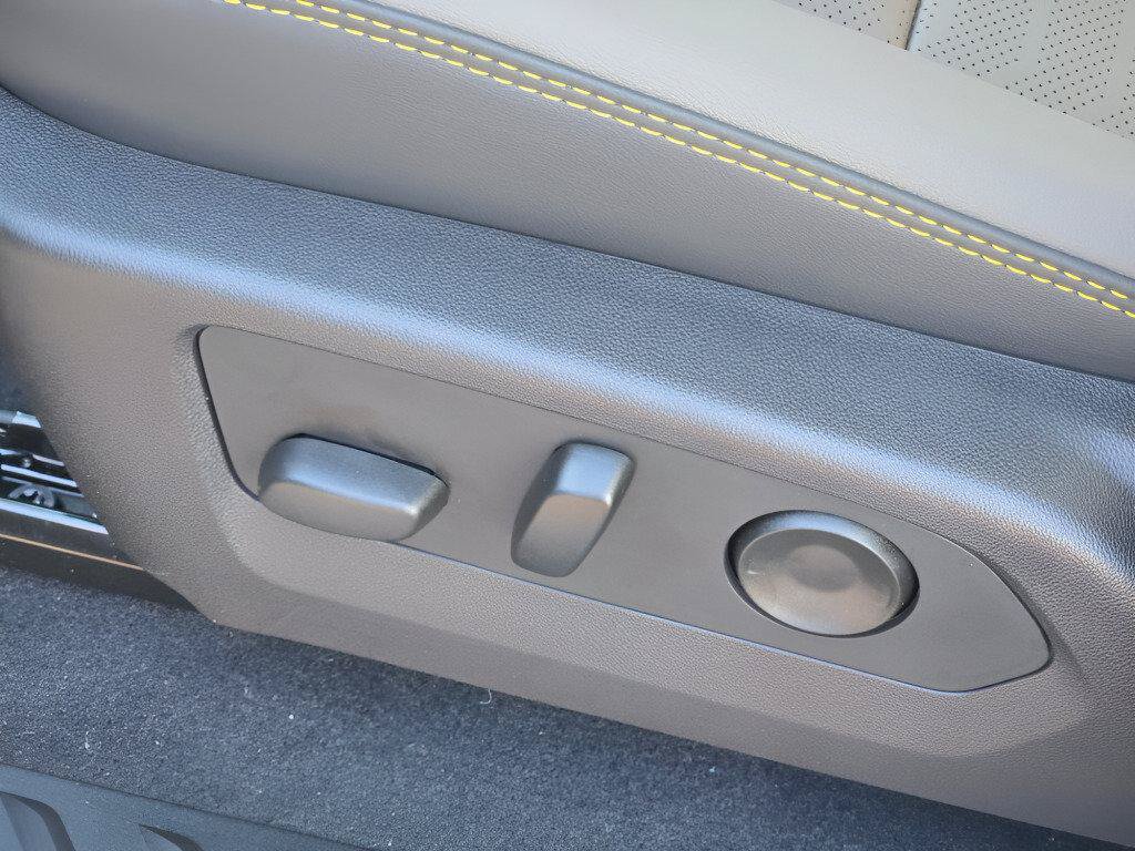 New 2026 Chevrolet Colorado ZR2 AWD/4WD image 29