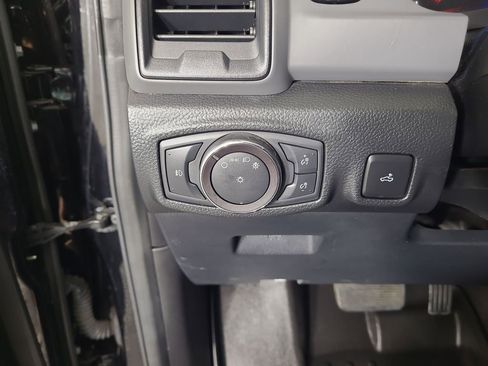 Used 2019 Ford Ranger XL w/ Equipment Group 101A Mid image 14