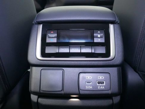 New 2026 Subaru Ascent Premium w/ Popular Package #1 AWD/4WD image 17