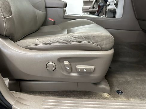 Used 2014 Lexus GX 460 w/ Premium Package AWD/4WD image 26