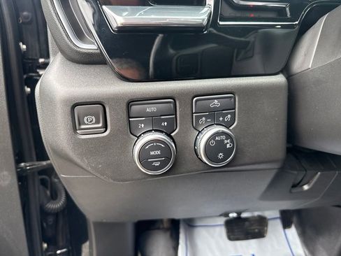 Used 2022 GMC Sierra 1500 SLE AWD/4WD image 27