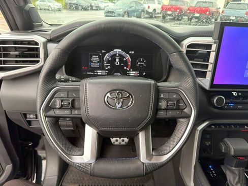 Used 2025 Toyota Tundra Platinum w/ TRD Off-Road Package AWD/4WD image 14