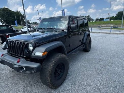 Used 2024 Jeep Wrangler Unlimited Sport AWD/4WD image 1