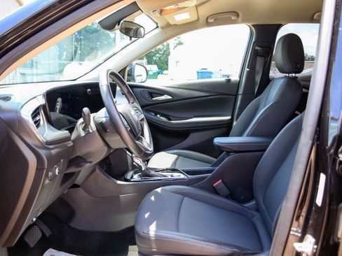Used 2025 Buick Encore GX Preferred FWD image 7