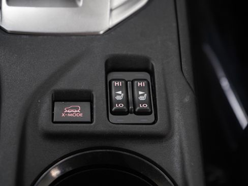 Used 2023 Subaru Crosstrek 2.0i Premium image 21