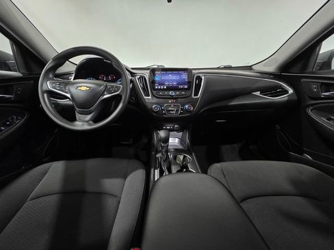 Used 2023 Chevrolet Malibu LS image 14
