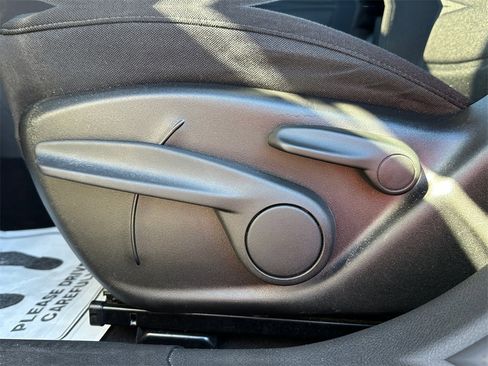 Used 2022 Jeep Renegade Latitude image 25