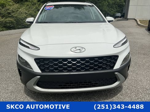 Used 2023 Hyundai Kona SEL w/ Convenience Package FWD image 8