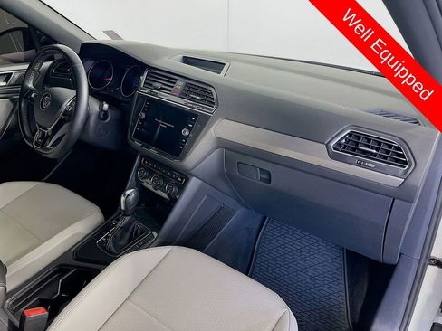 Used 2021 Volkswagen Tiguan SE R-Line FWD image 30