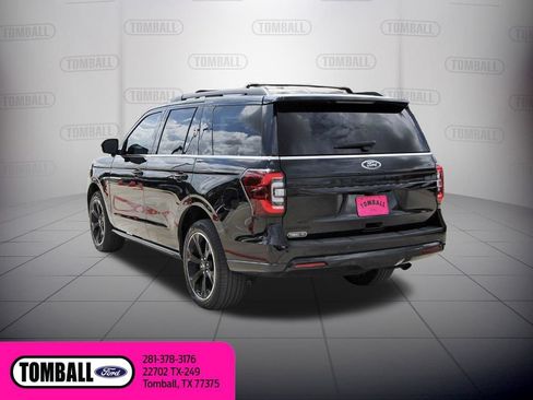 Certified 2023 Ford Expedition Limited RWD image 5